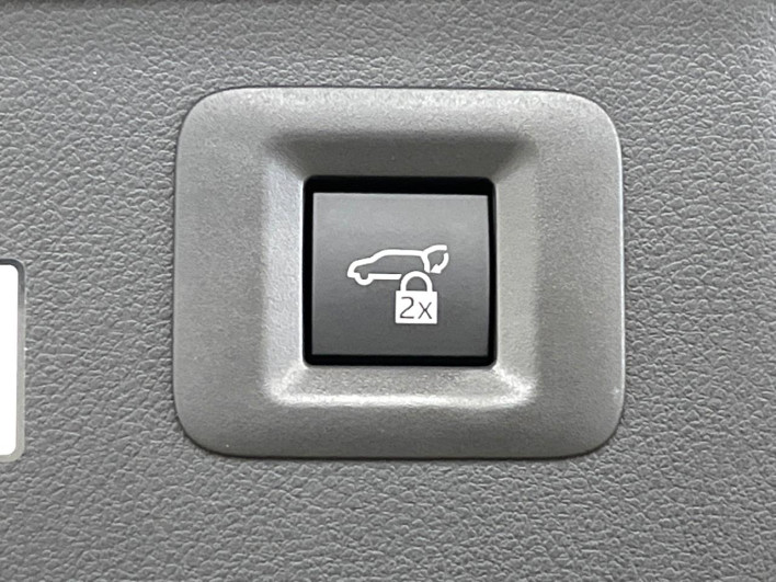 2023 Toyota Alphard Hybrid 6AA-AAHH40W (UW-69f0666053526)[23]