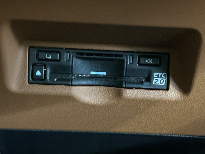 2024 Toyota Vellfire Hybrid 6AA-AAHH40W (UW-69f066605d1b5)[8]