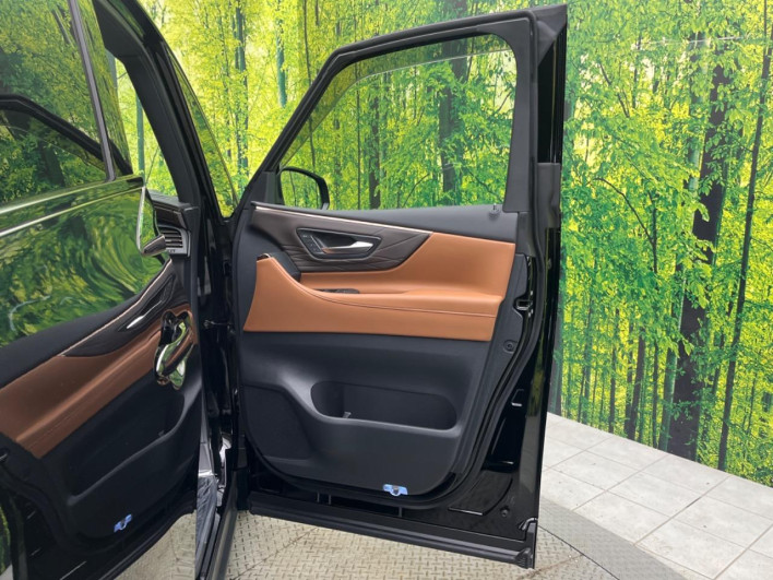 2025 Toyota Vellfire Hybrid 6AA-AAHH40W (UW-69f06662235cc)[25]