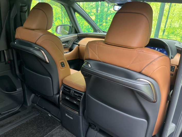 2025 Toyota Vellfire Hybrid 6AA-AAHH40W (UW-69f06662235cc)[26]