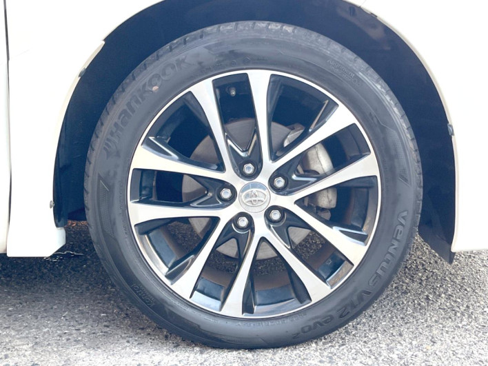 2012 Toyota Estima DBA-ACR50W (UW-69f066647656e)[27]