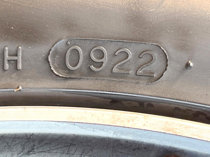 2012 Toyota Estima DBA-ACR50W (UW-69f066647656e)[11]