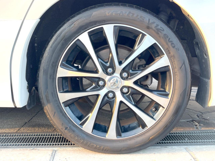 2012 Toyota Estima DBA-ACR50W (UW-69f066647656e)[14]