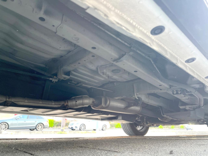 2012 Toyota Estima DBA-ACR50W (UW-69f066647656e)[25]