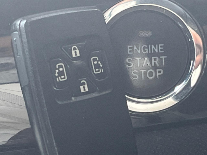 2015 Toyota Estima DBA-ACR50W (UW-69f06664a7c8e)[16]