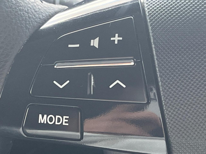 2015 Toyota Estima DBA-ACR50W (UW-69f06664a7c8e)[4]