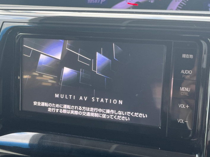 2015 Toyota Estima DBA-ACR50W (UW-69f06664a7c8e)[18]