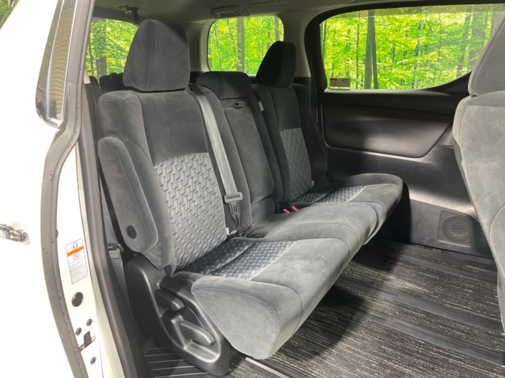 2015 Toyota Vellfire DBA-AGH30W (UW-69f06665e69f5)[28]