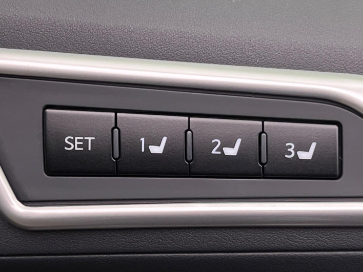 2020 Toyota Alphard 3BA-AGH30W (UW-69f066678f7e8)[25]