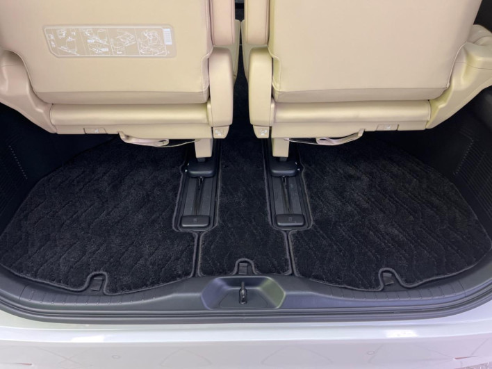 2020 Toyota Alphard 3BA-AGH30W (UW-69f066678f7e8)[16]