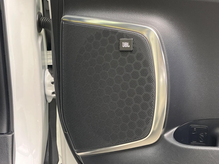 2020 Toyota Alphard 3BA-AGH30W (UW-69f066678f7e8)[23]