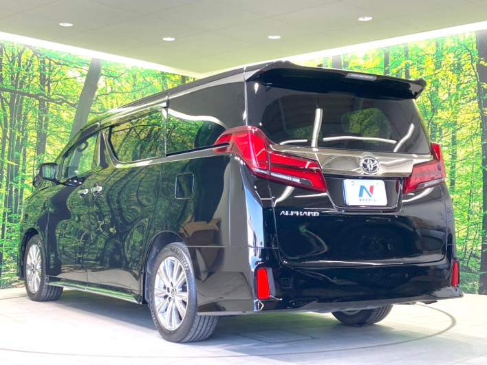 2020 Toyota Alphard 3BA-AGH30W (UW-69f06667d4d96)[24]