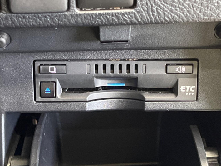 2020 Toyota Alphard 3BA-AGH30W (UW-69f066684ca9b)[29]