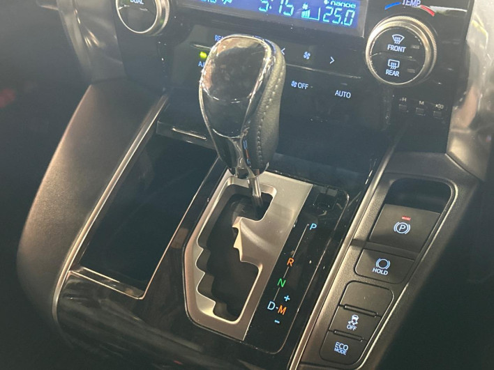 2021 Toyota Alphard 3BA-AGH30W (UW-69f06669312ee)[21]