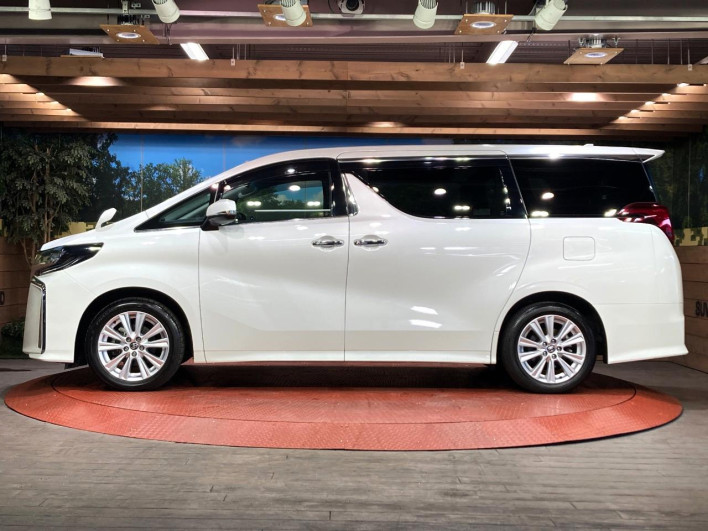2021 Toyota Alphard 3BA-AGH30W (UW-69f06669e581b)[20]