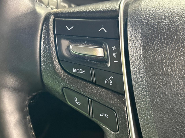 2022 Toyota Alphard 3BA-AGH30W (UW-69f0666a98eb7)[13]