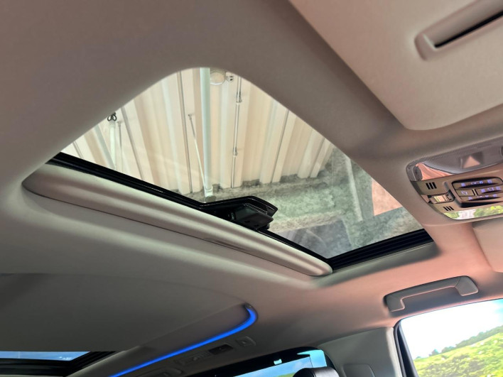 2022 Toyota Alphard 3BA-AGH30W (UW-69f0666a98eb7)[25]
