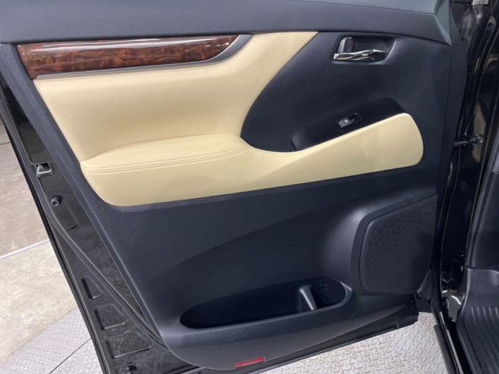 2018 Toyota Vellfire DBA-AGH35W (UW-69f0666b1de5d)[27]