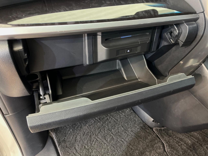 2020 Toyota Alphard 3BA-AGH35W (UW-69f0666be628b)[27]