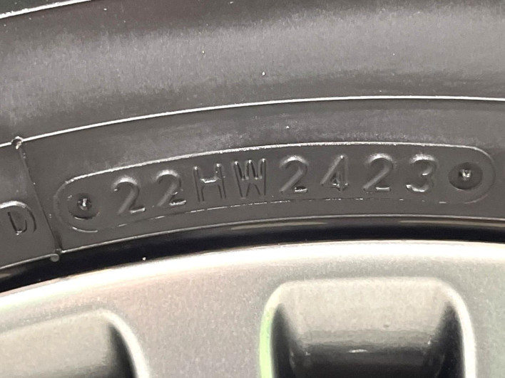 2023 Toyota Alphard 3BA-AGH40W (UW-69f0666c59124)[25]