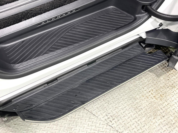 2023 Toyota Alphard 3BA-AGH40W (UW-69f0666c59124)[4]