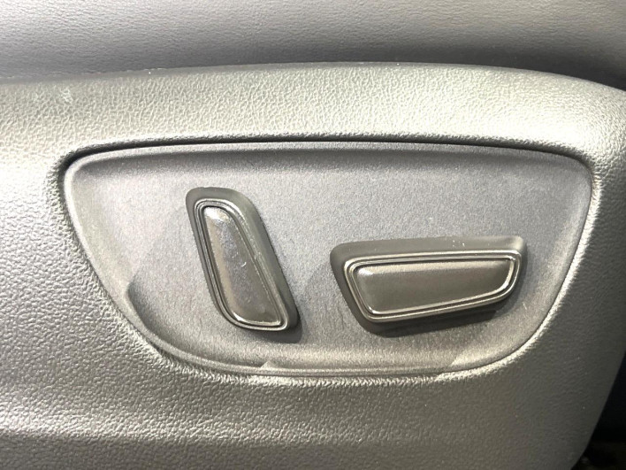 2023 Toyota Alphard 3BA-AGH40W (UW-69f0666c59124)[29]