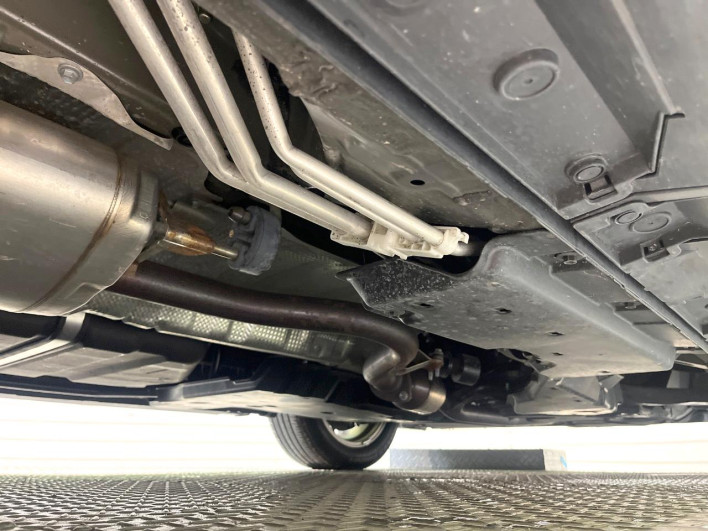 2024 Toyota Alphard 3BA-AGH40W (UW-69f0666d4917e)[28]