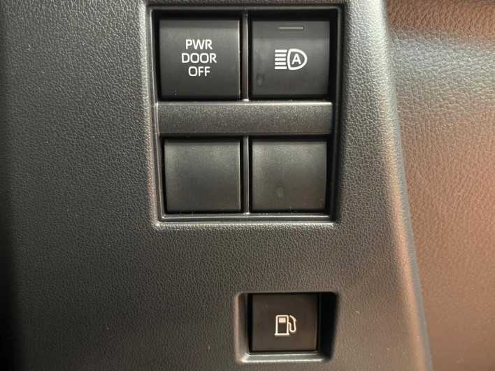 2024 Toyota Alphard 3BA-AGH40W (UW-69f0666e6b8b9)[28]