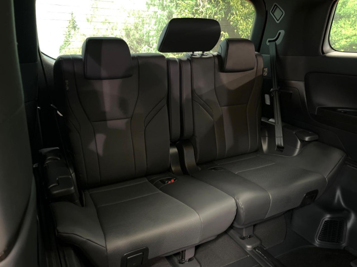 2024 Toyota Alphard 3BA-AGH40W (UW-69f0666e6b8b9)[11]