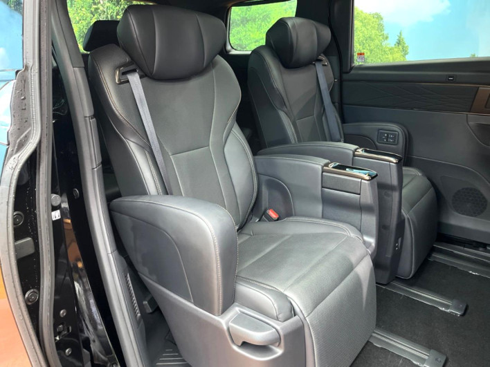 2024 Toyota Alphard 3BA-AGH40W (UW-69f0666e6b8b9)[9]