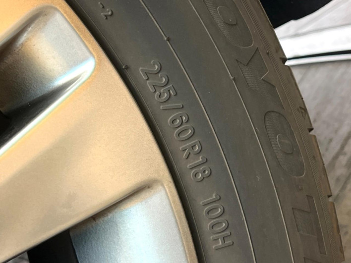 2025 Toyota Alphard 3BA-AGH40W (UW-69f0666edbbfd)[28]