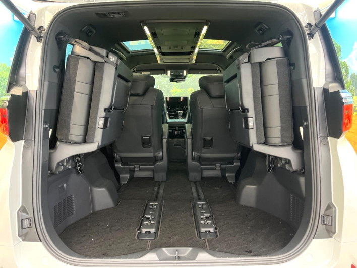 2025 Toyota Alphard 3BA-AGH40W (UW-69f0666edbbfd)[19]