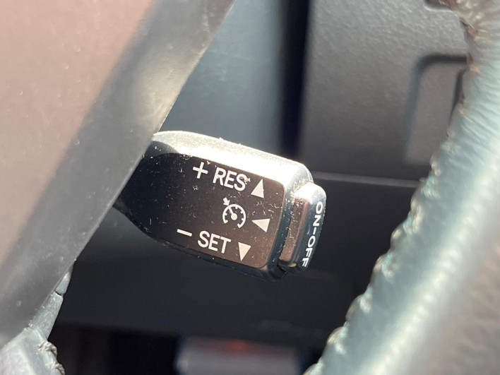 2013 Toyota Vellfire DBA-ANH20W (UW-69f06670b1850)[21]