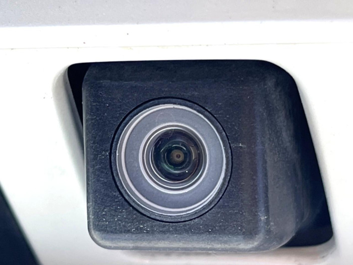 2014 Lexus IS DAA-AVE30 (UW-69f06672e62ce)[24]
