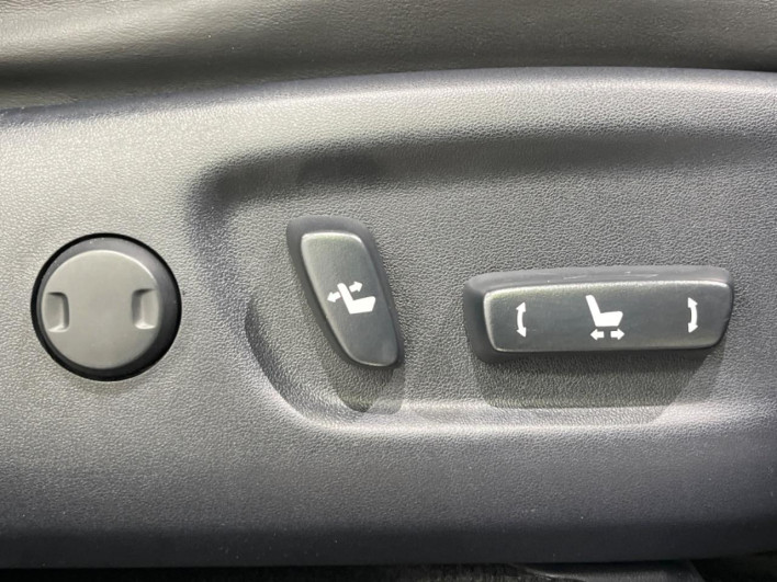 2014 Toyota Harrier Hybrid DAA-AVU65W (UW-69f066739e307)[5]