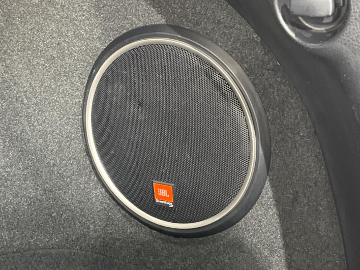 2014 Toyota Harrier Hybrid DAA-AVU65W (UW-69f066739e307)[13]