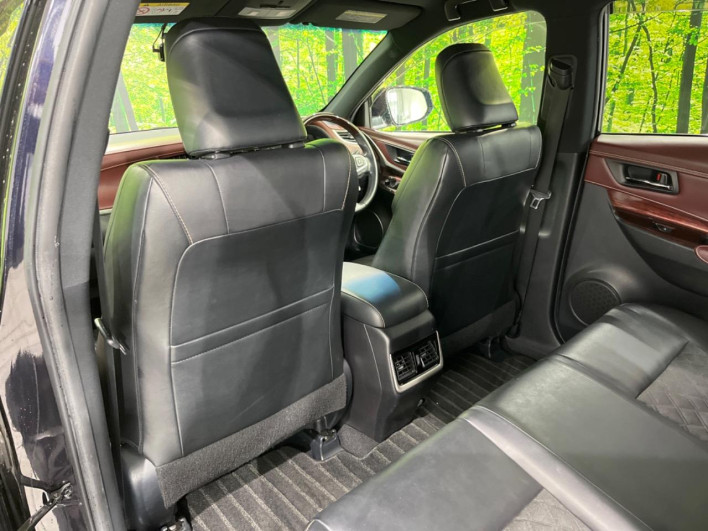 2014 Toyota Harrier Hybrid DAA-AVU65W (UW-69f066739e307)[24]