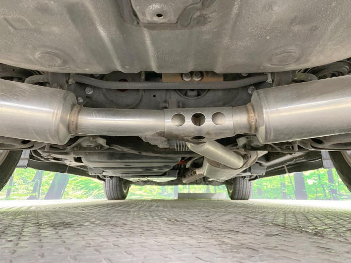 2015 Toyota Harrier Hybrid DAA-AVU65W (UW-69f06673ba92e)[12]