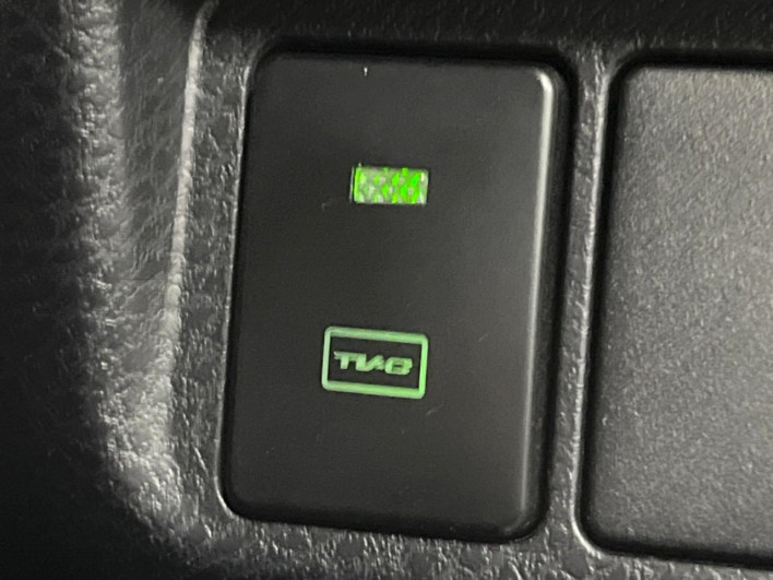 2019 Toyota Harrier Hybrid DAA-AVU65W (UW-69f06674c88ef)[18]