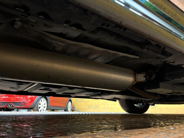 2019 Toyota Harrier Hybrid DAA-AVU65W (UW-69f06674c88ef)[29]