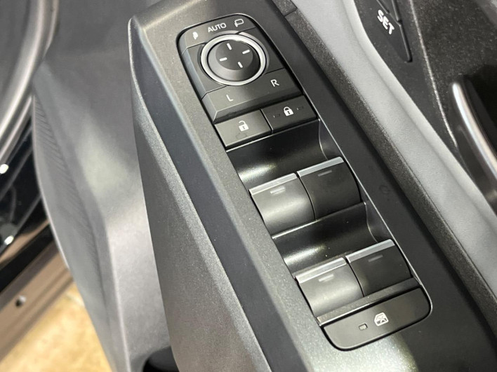 2026 Toyota RAV4 6AA-AXAN64 (UW-69f06675ebb92)[14]