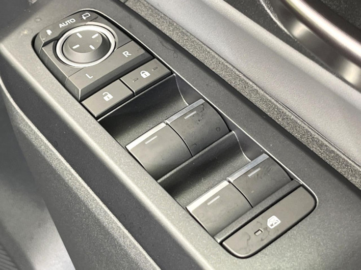 2026 Toyota RAV4 6AA-AXAN64 (UW-69f0667631e5b)[20]