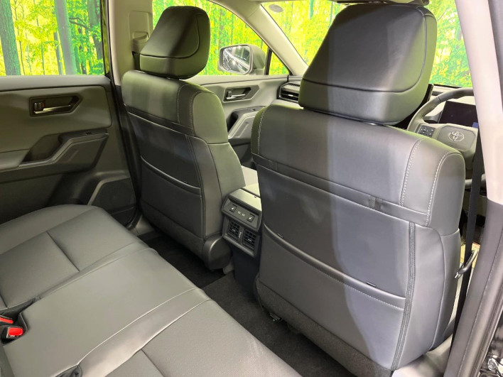 2026 Toyota RAV4 6AA-AXAN64 (UW-69f0667631e5b)[17]