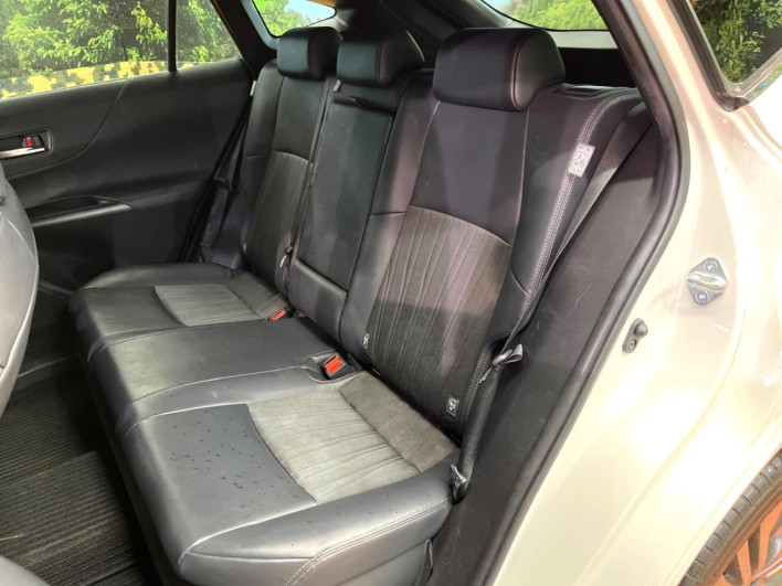 2020 Toyota Harrier Hybrid 6AA-AXUH80 (UW-69f0667732f9d)[9]