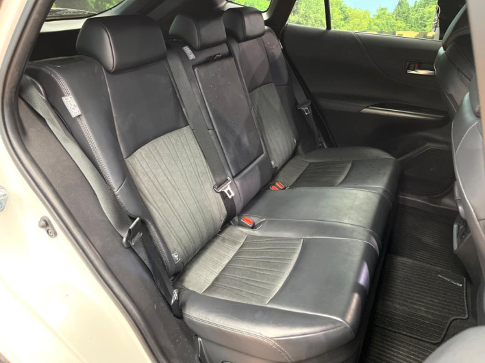 2020 Toyota Harrier Hybrid 6AA-AXUH80 (UW-69f0667732f9d)[8]