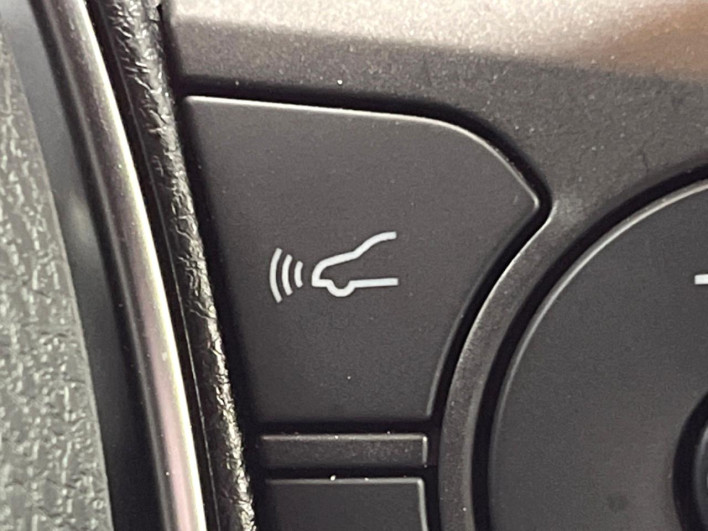 2020 Toyota Harrier Hybrid 6AA-AXUH80 (UW-69f0667732f9d)[29]