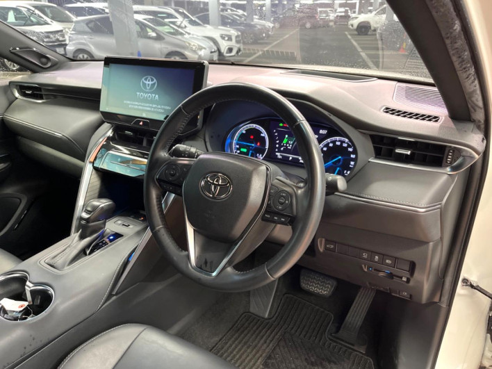 2020 Toyota Harrier Hybrid 6AA-AXUH80 (UW-69f0667732f9d)[5]