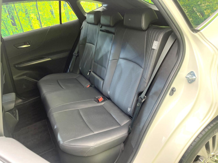 2020 Toyota Harrier Hybrid 6AA-AXUH80 (UW-69f06677c3ce9)[14]