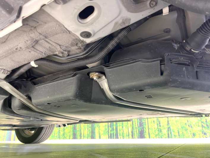 2020 Toyota Harrier Hybrid 6AA-AXUH80 (UW-69f06677c3ce9)[28]