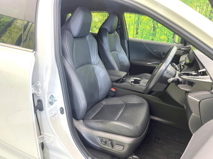 2020 Toyota Harrier Hybrid 6AA-AXUH80 (UW-69f06677c3ce9)[12]